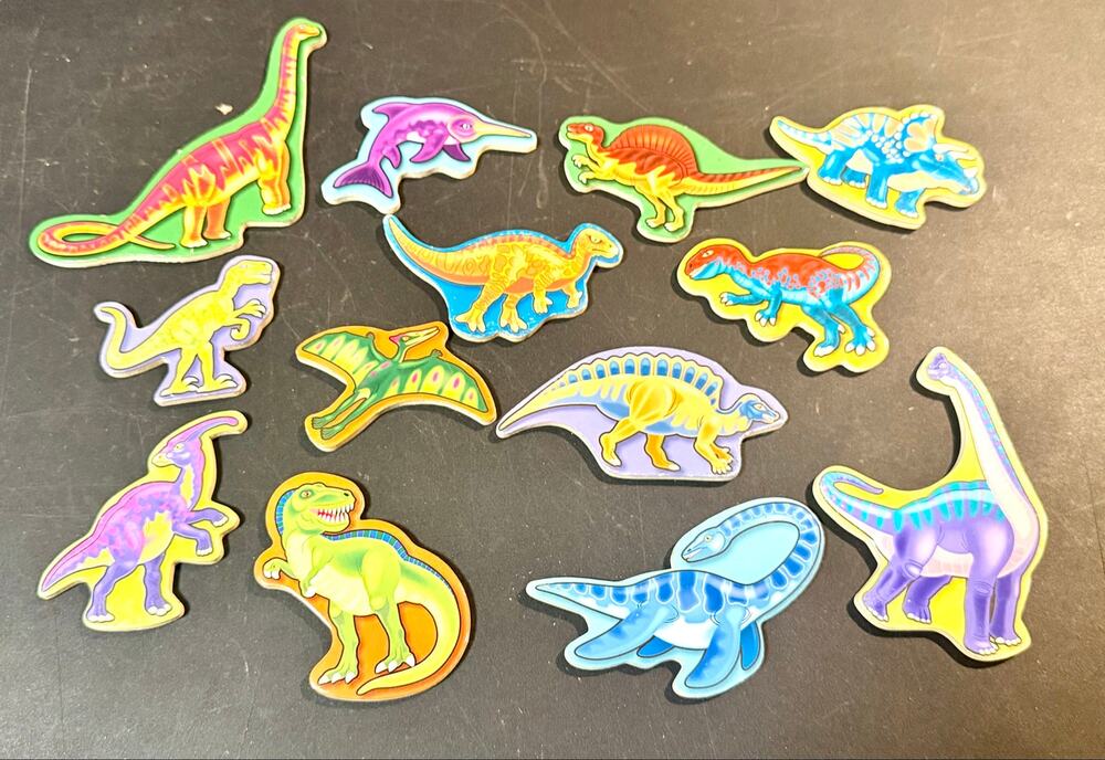 Melissa & Doug Magnetic Wooden Dinosaurs (13 pcs) colors matching counting set 4